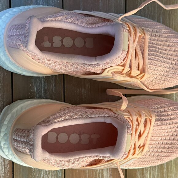 Women's adidas UltraBoost 4.0 Clear Orange Size 6 - Picture 11 of 15